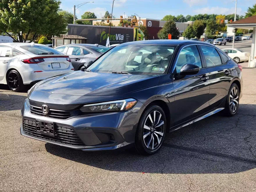 2022 Honda Civic EX photo 1