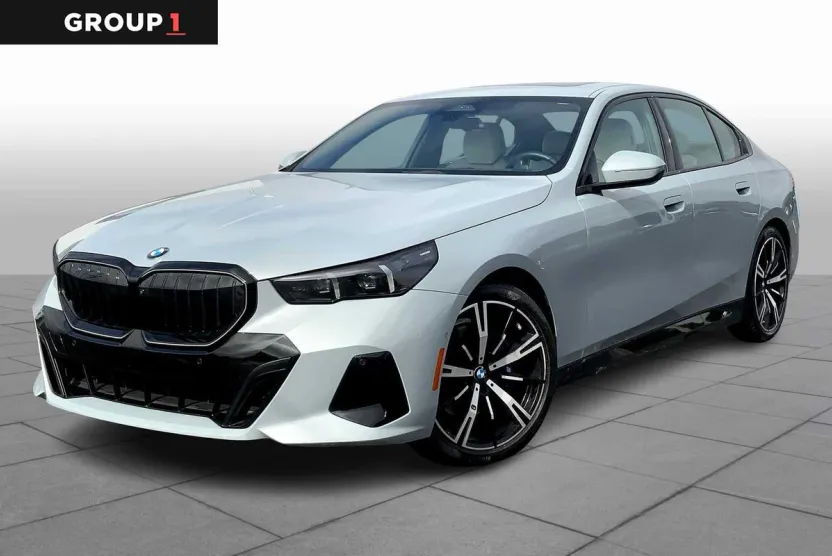 2024 Bmw 530i photo 1