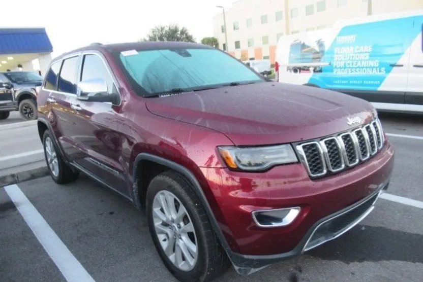 2017 Jeep Grand Cherokee Limited photo 1
