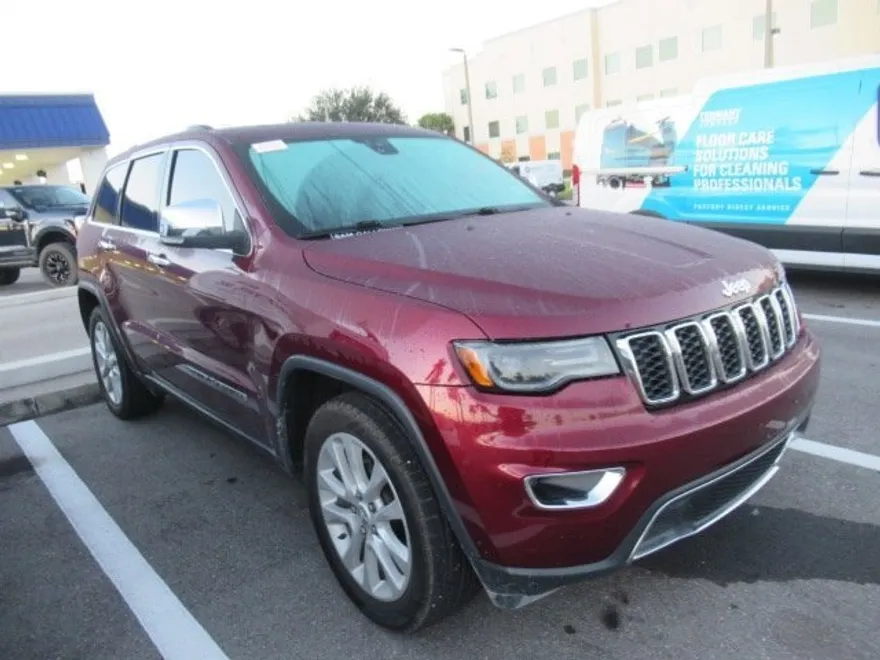 2017 Jeep Grand Cherokee Limited photo 1