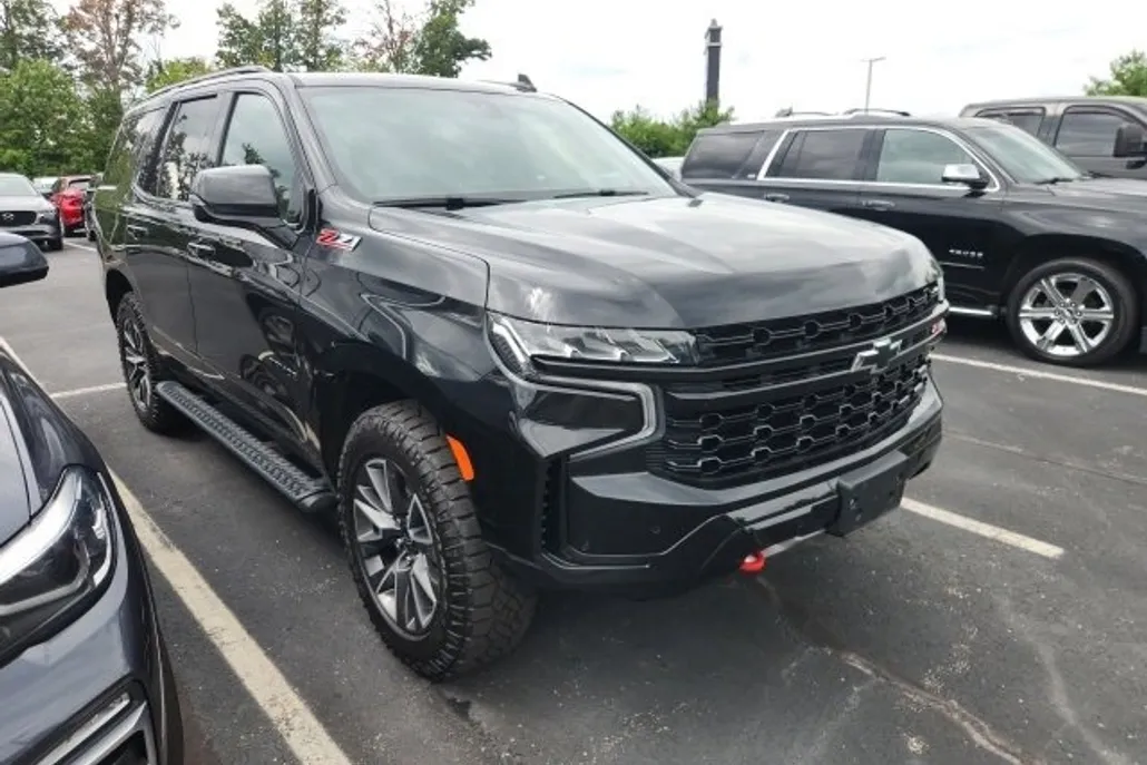 2021 Chevrolet Tahoe Z71 photo 1