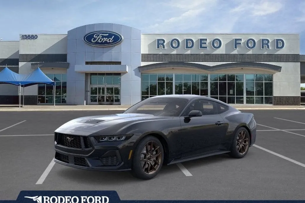 2025 Ford Mustang GT Premium photo 1
