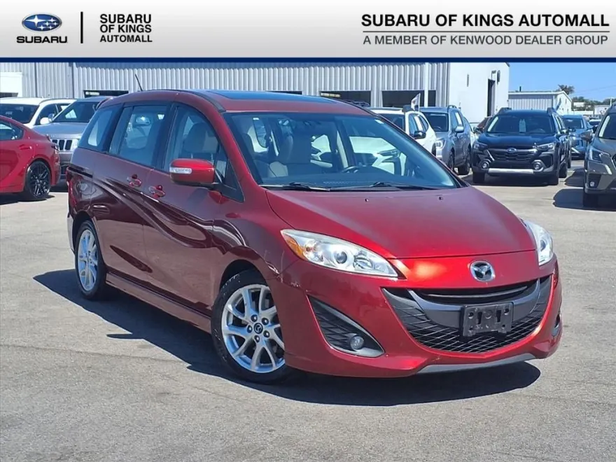 2015 Mazda Mazda5 Grand Touring photo 1