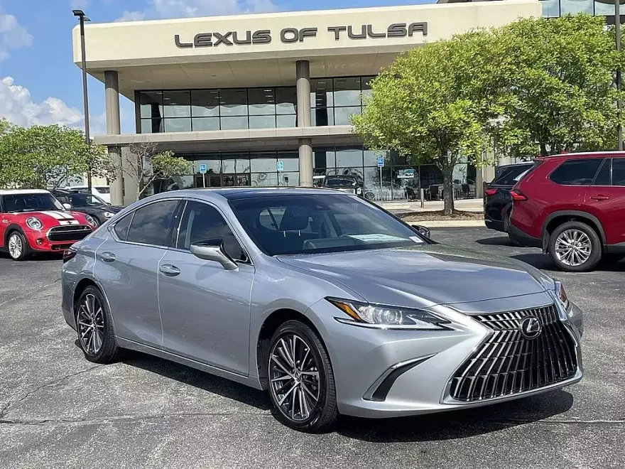 2025 Lexus ES 350 photo 1