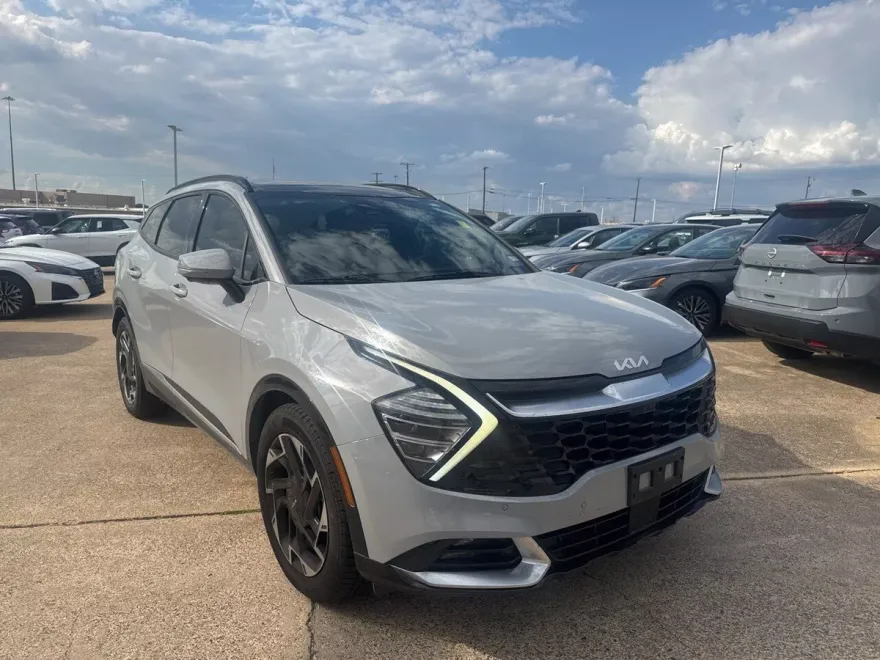 2023 Kia Sportage photo 1