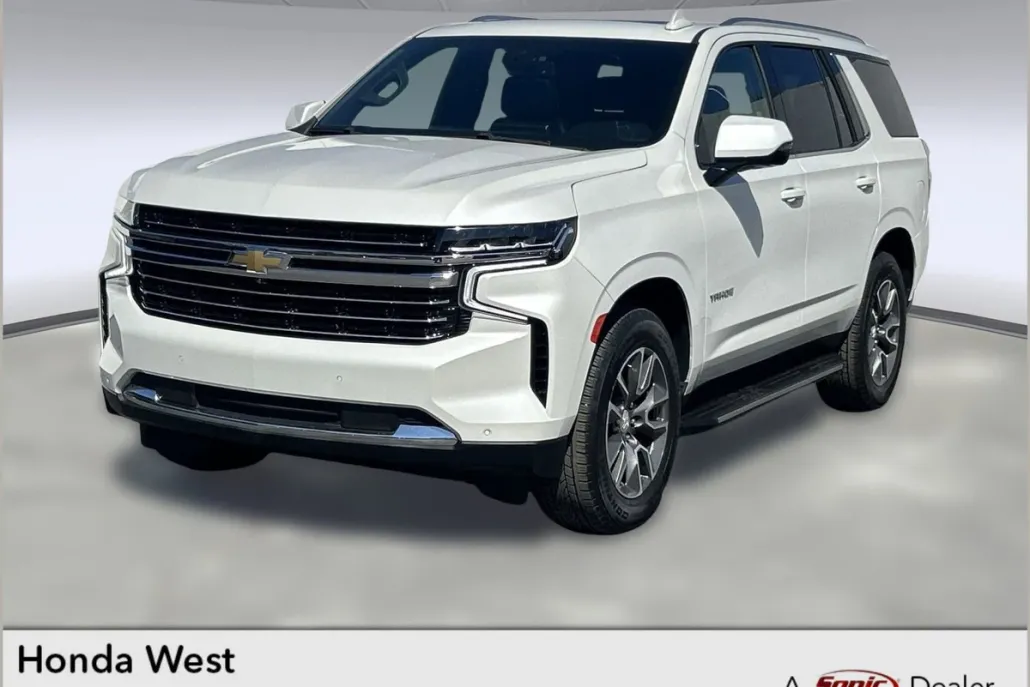 2022 Chevrolet Tahoe LT photo 1
