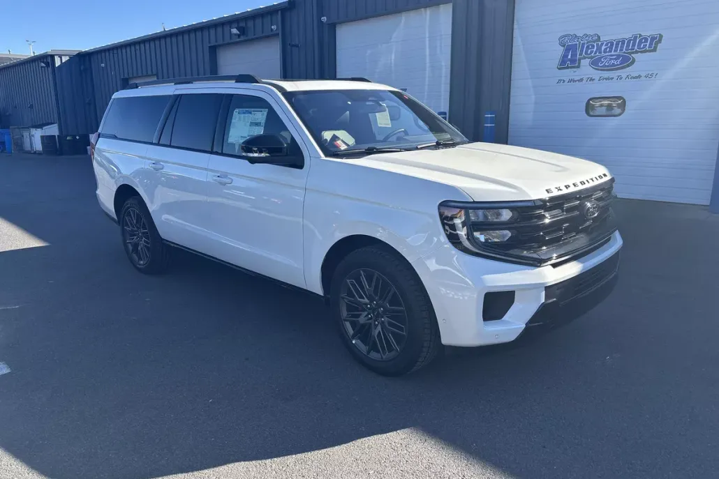 2025 Ford Expedition Platinum MAX photo 1