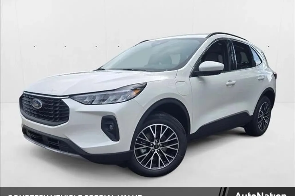 2025 Ford Escape photo 1