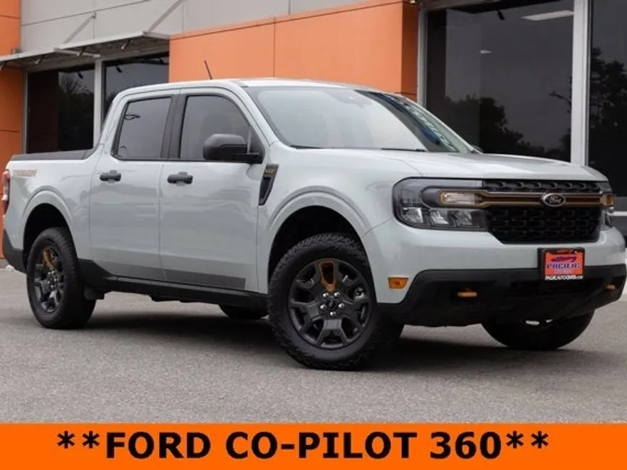 2024 Ford Maverick XLT Tremor photo 1