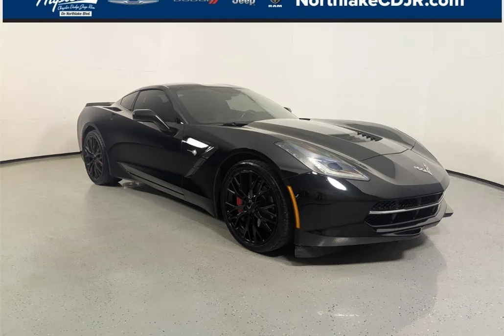 2019 Chevrolet Corvette Stingray 1LT photo 1
