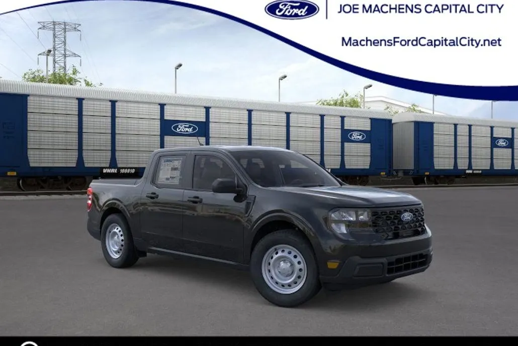 2025 Ford Maverick XL photo 1