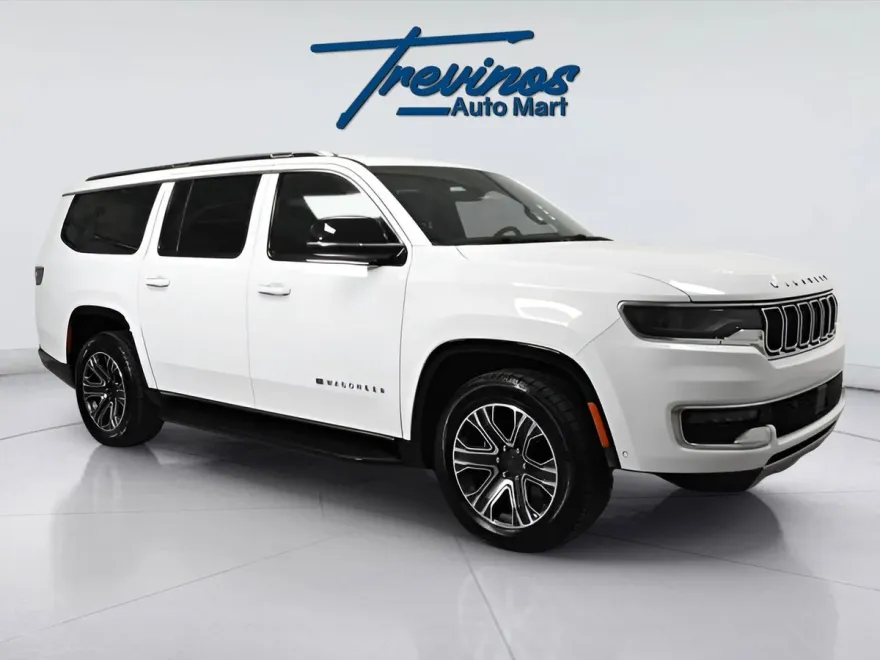 2023 Jeep Wagoneer L Series II photo 1