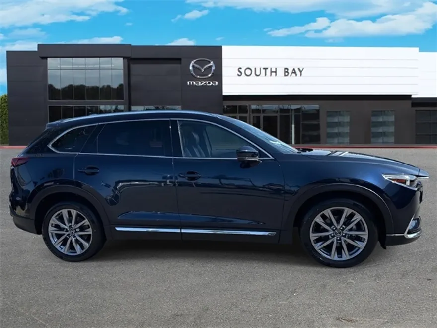 2023 Mazda CX-9 Grand Touring photo 1