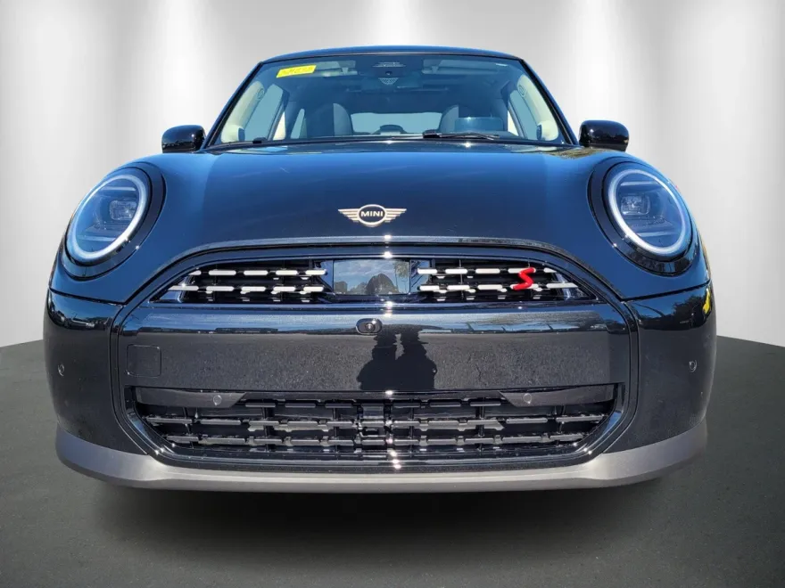 2025 Mini Cooper 2 Door Hardtop S Iconic photo 1