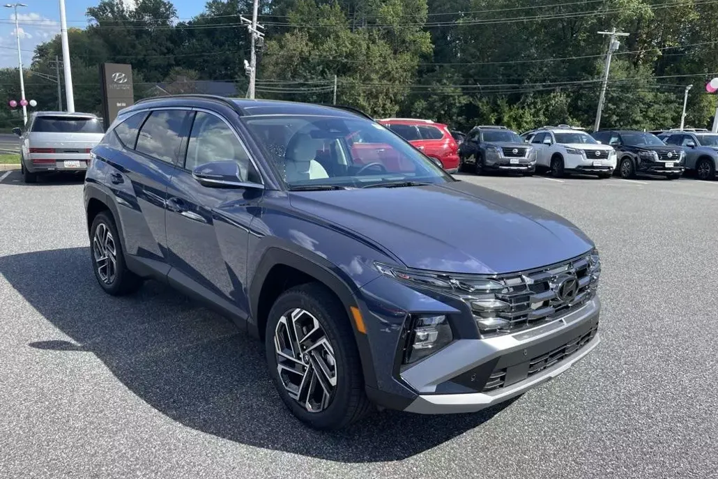 2026 Hyundai Tucson Limited photo 1