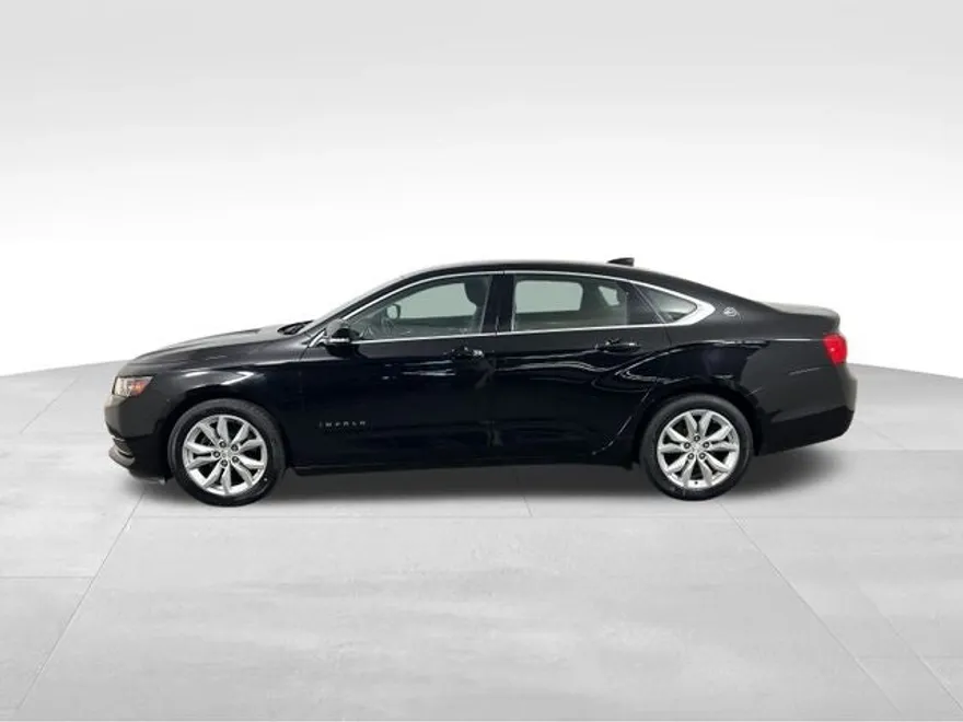 2016 Chevrolet Impala 2LT photo 1