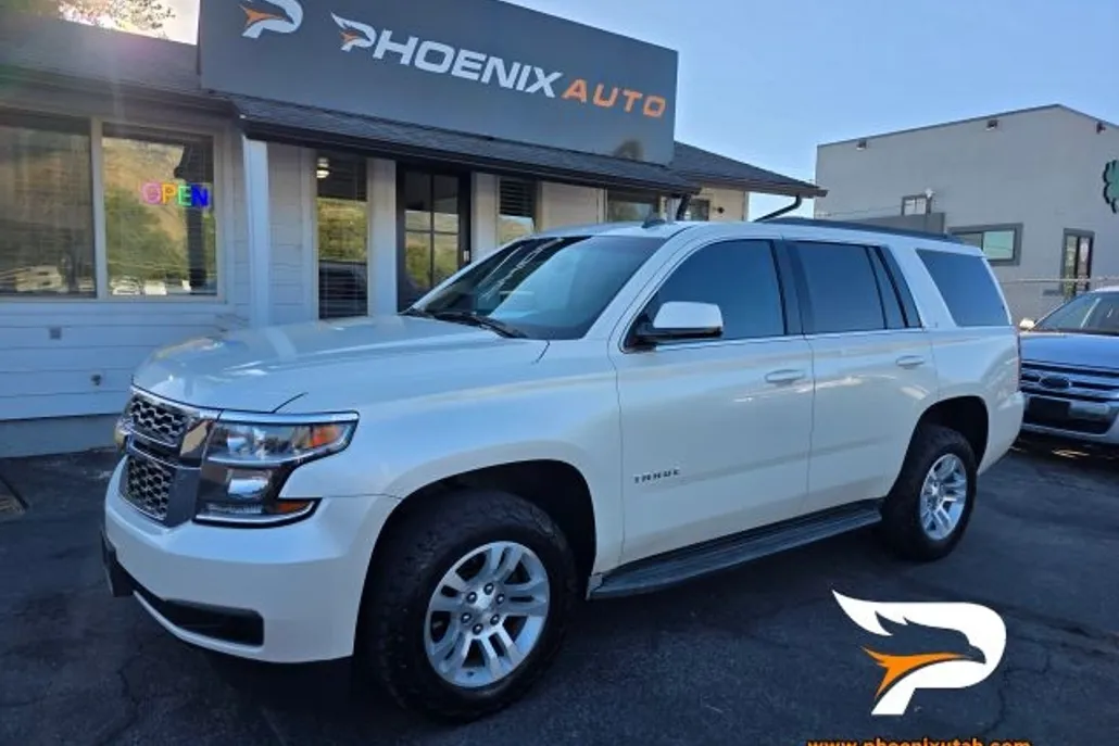 2015 Chevrolet Tahoe LT photo 1