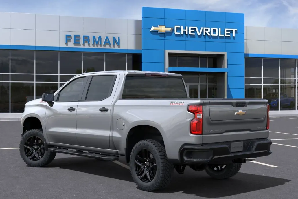 2025 Chevrolet Silverado 1500 Custom Trail Boss photo 1