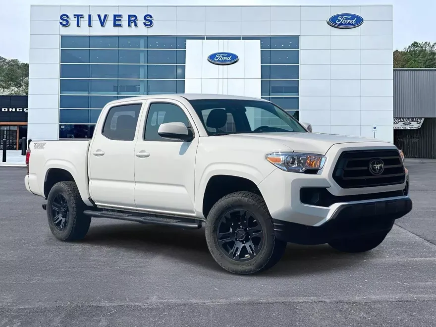2022 Toyota Tacoma TRD Sport V6 photo 1