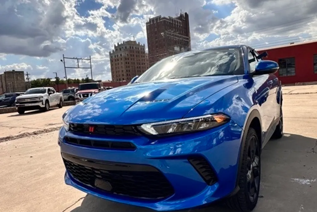 2024 Dodge Hornet GT photo 1