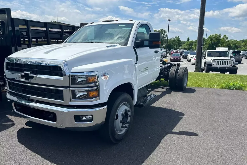 2024 Chevrolet Silverado 4500HD Work Truck photo 1