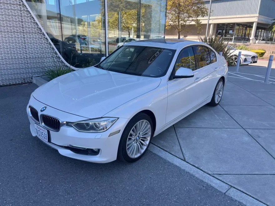 2012 Bmw 328i 3-series photo 1