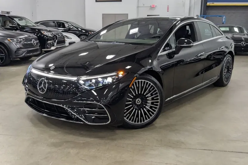 2022 Mercedes Benz EQS Sedan 450 photo 1