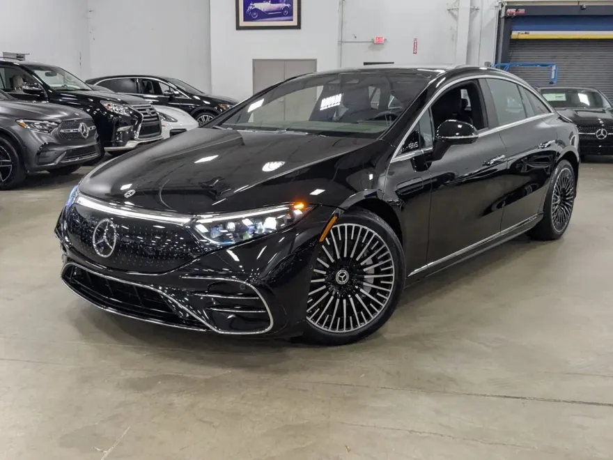 2022 Mercedes Benz EQS Sedan 450 photo 1