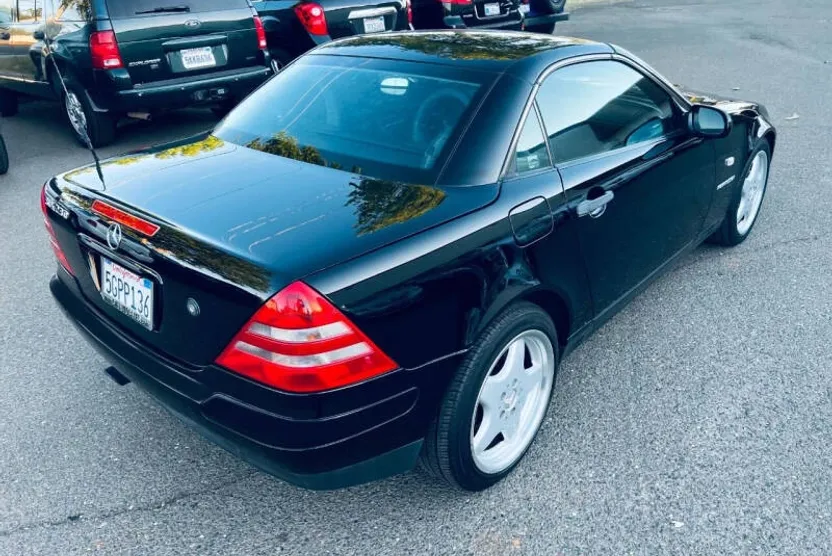 1999 Mercedes Benz SLK 230 photo 1