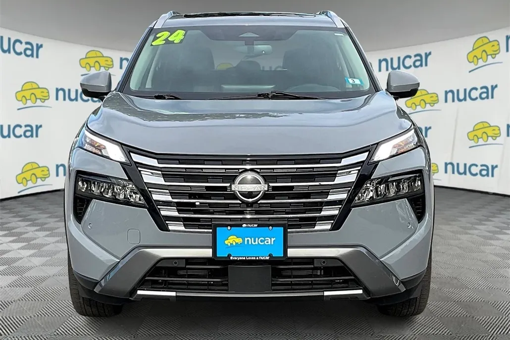 2024 Nissan Rogue SL photo 1