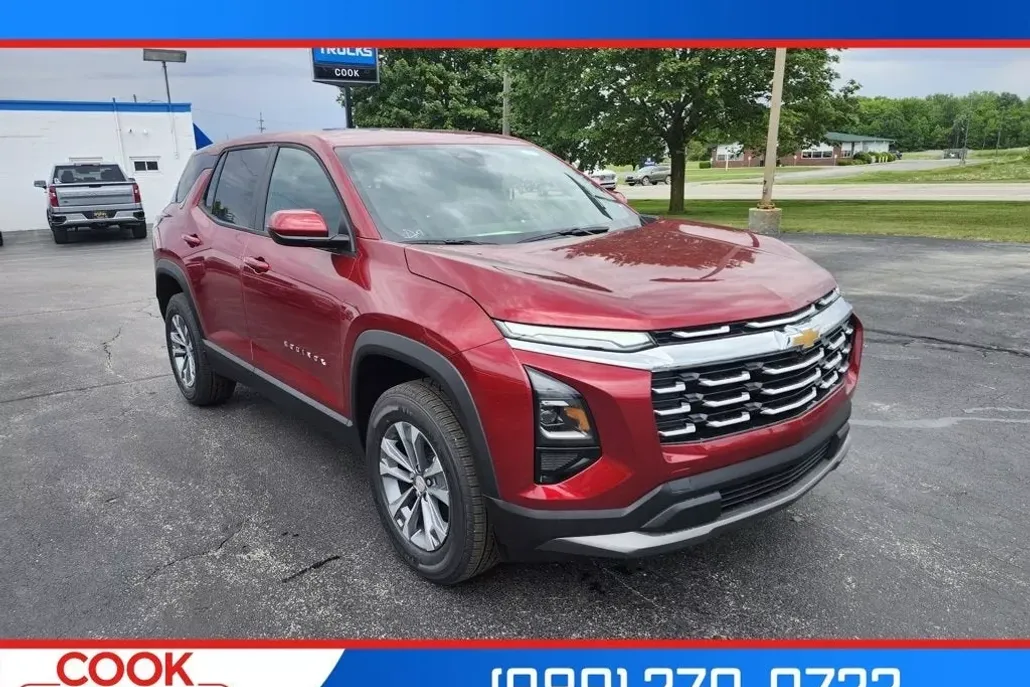 2026 Chevrolet Equinox LT photo 1