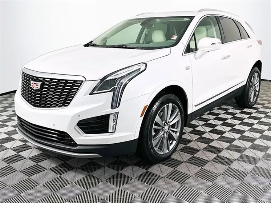 2024 Cadillac XT5 Premium Luxury photo 1