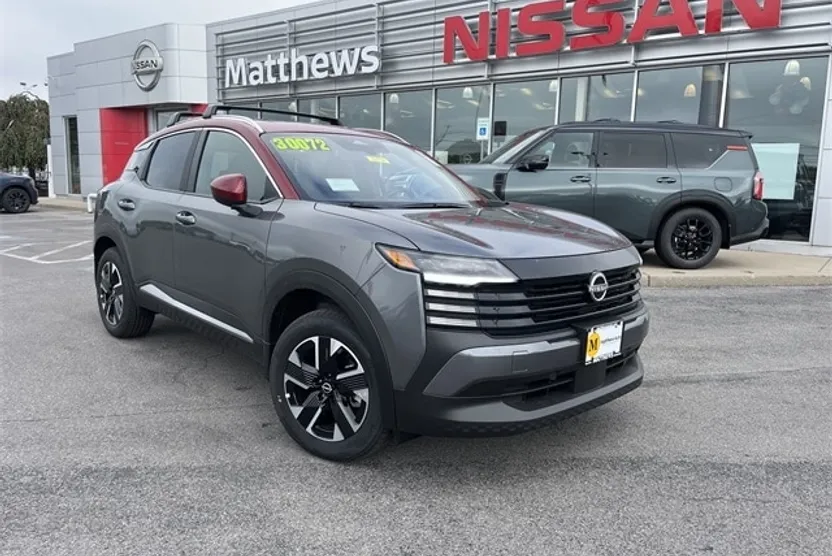 2025 Nissan Kicks SV photo 1