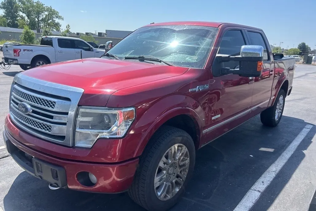 2013 Ford F-150 Platinum photo 1