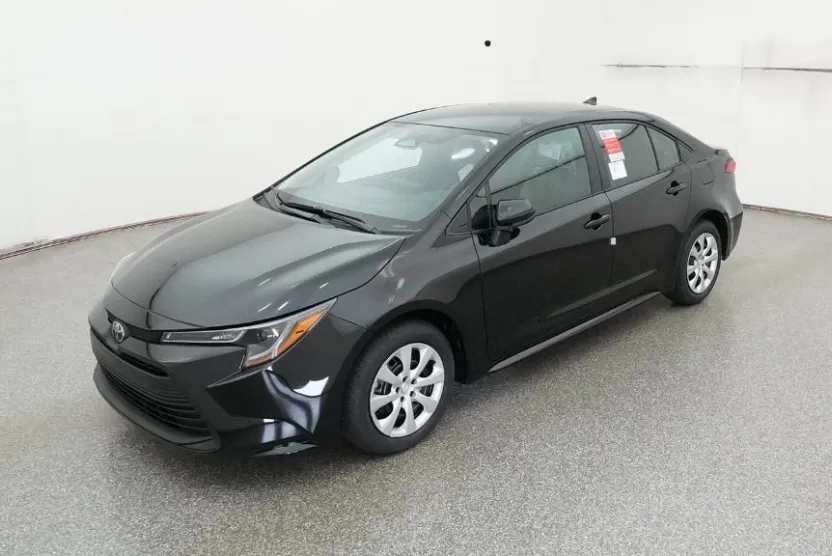 2026 Toyota Corolla LE photo 1