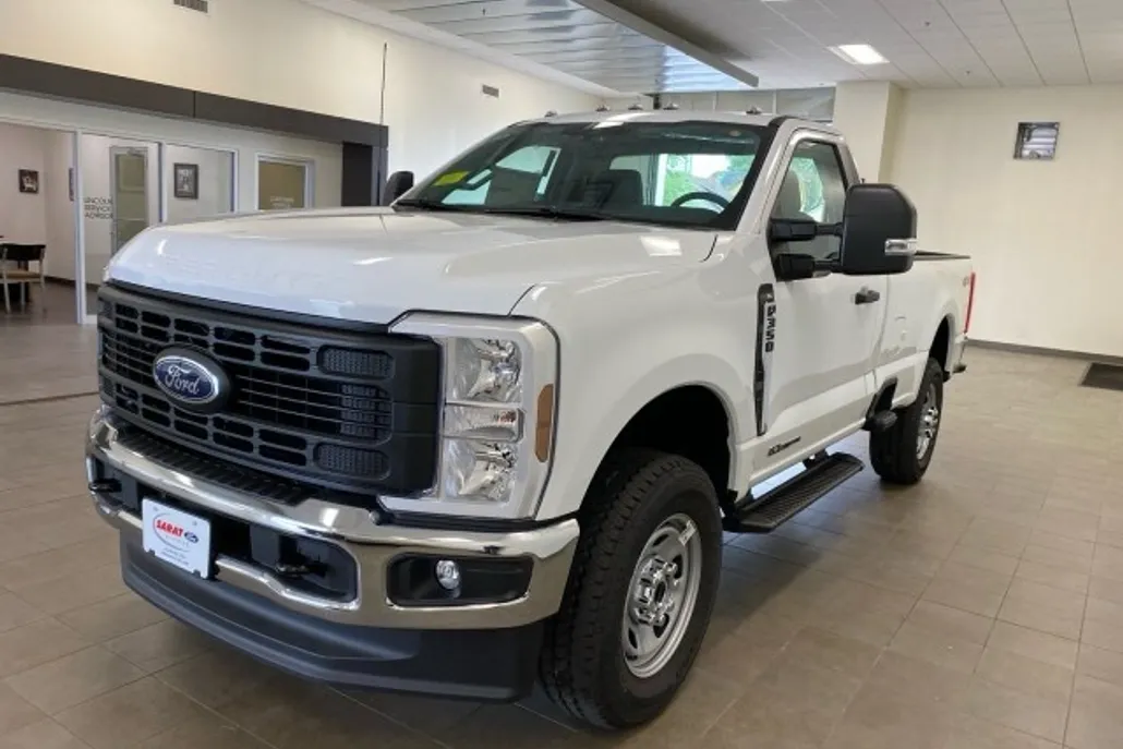 2026 Ford F-350 XL photo 1