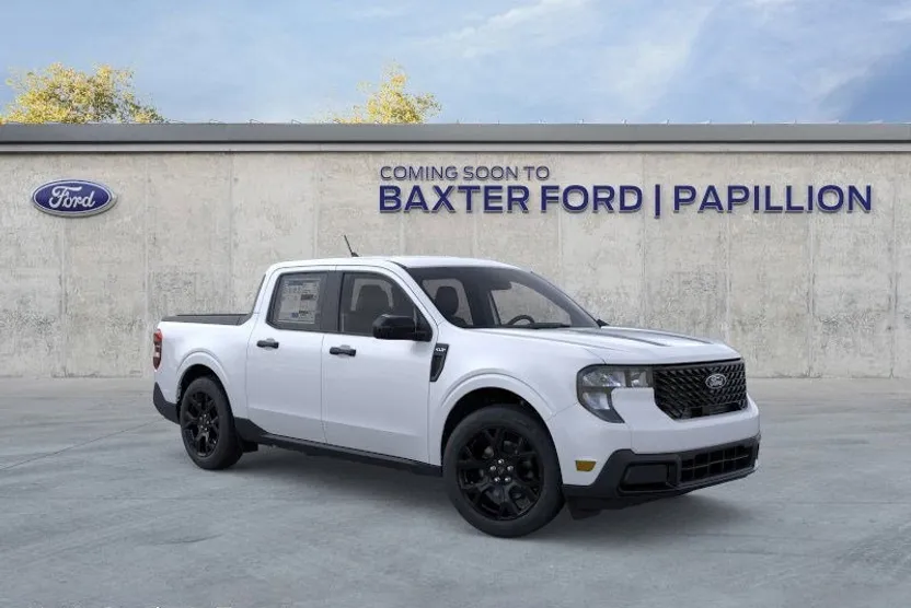 2025 Ford Maverick XLT photo 1