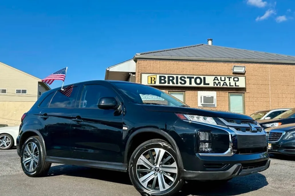 2021 Mitsubishi Outlander Sport SE photo 1