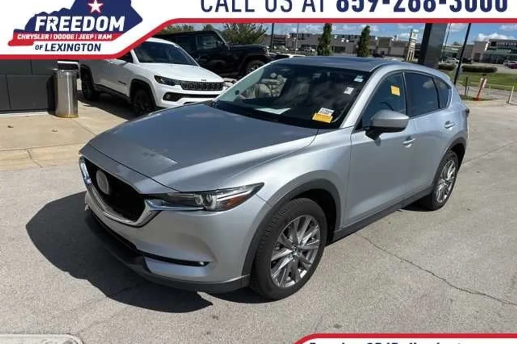 2021 Mazda CX-5 Grand Touring photo 1