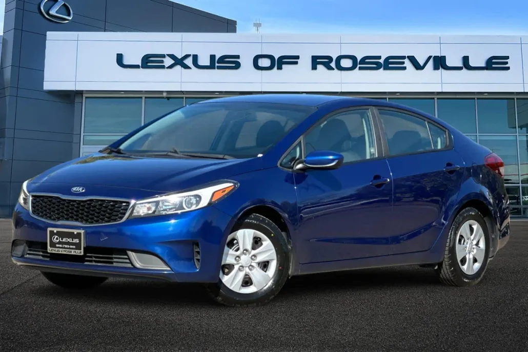 2018 Kia Forte LX Base photo 1