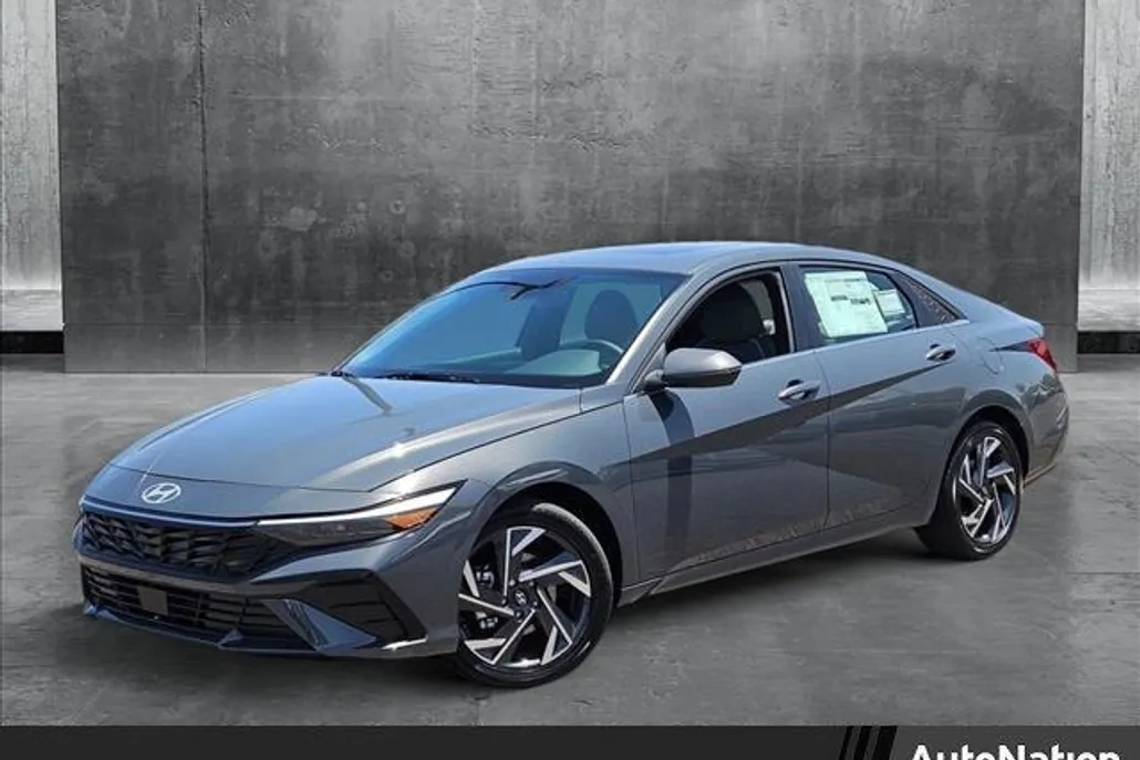 2025 Hyundai Elantra Hybrid Limited photo 1