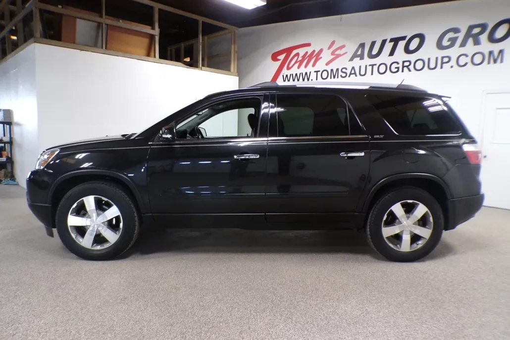 2011 Gmc Acadia SLT photo 1