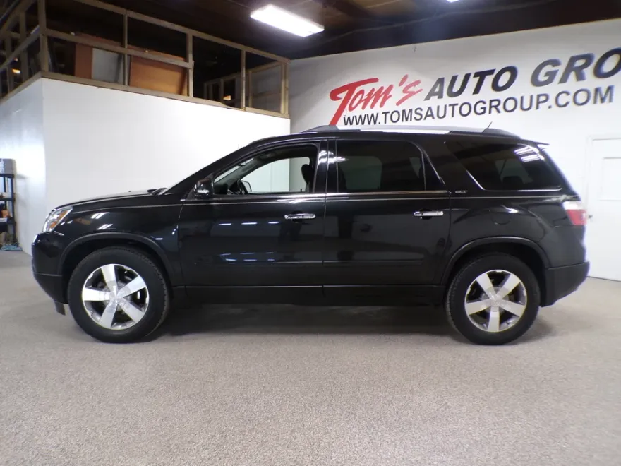 2011 Gmc Acadia SLT photo 1