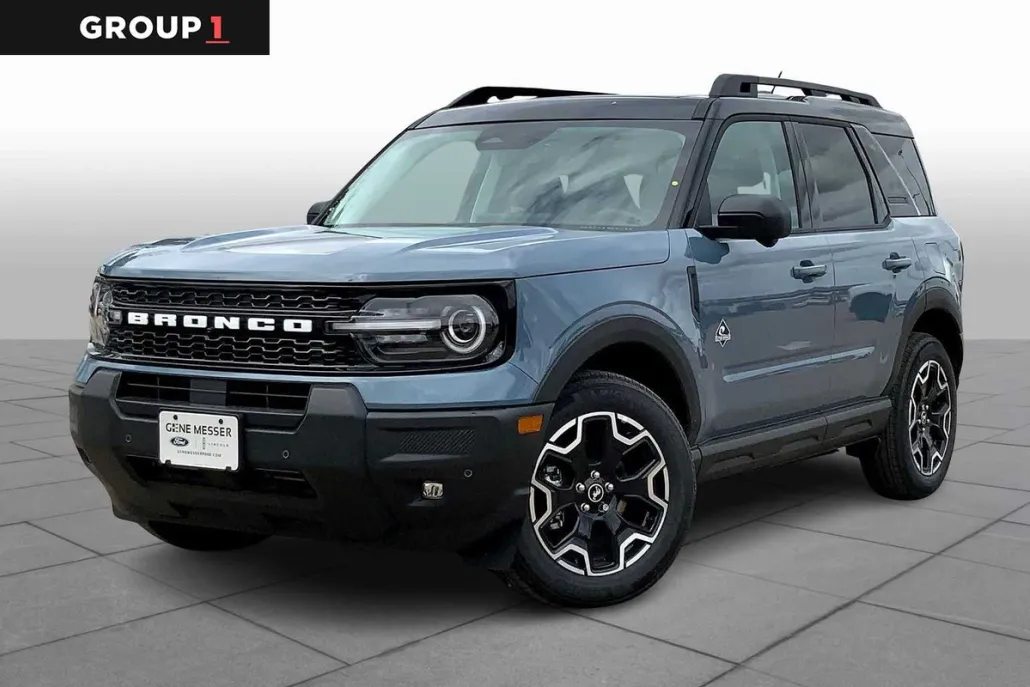 2025 Ford Bronco Sport Outer Banks photo 1