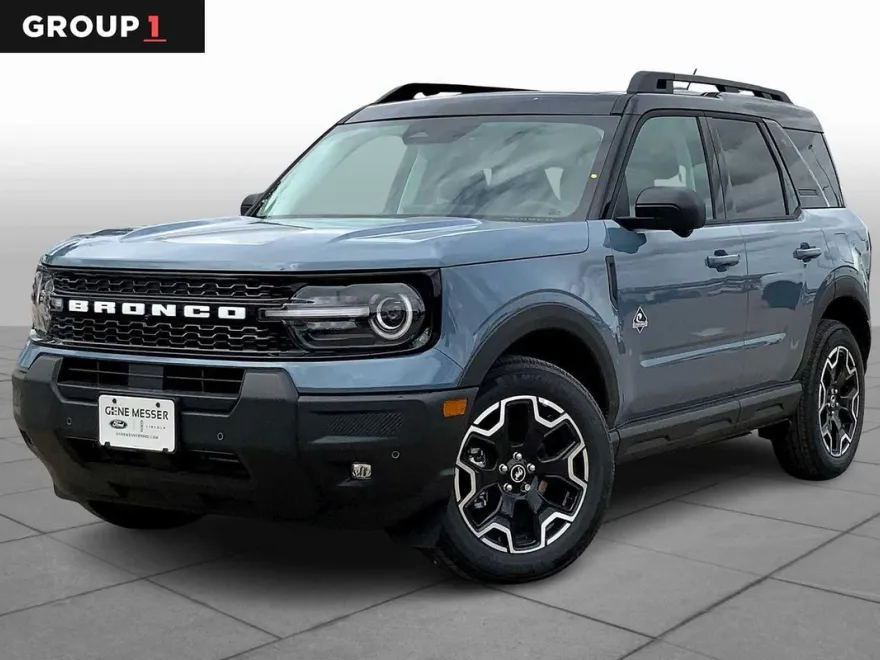 2025 Ford Bronco Sport Outer Banks photo 1