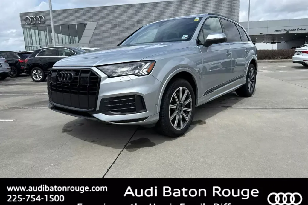 2024 Audi Q7 45 Premium Plus photo 1