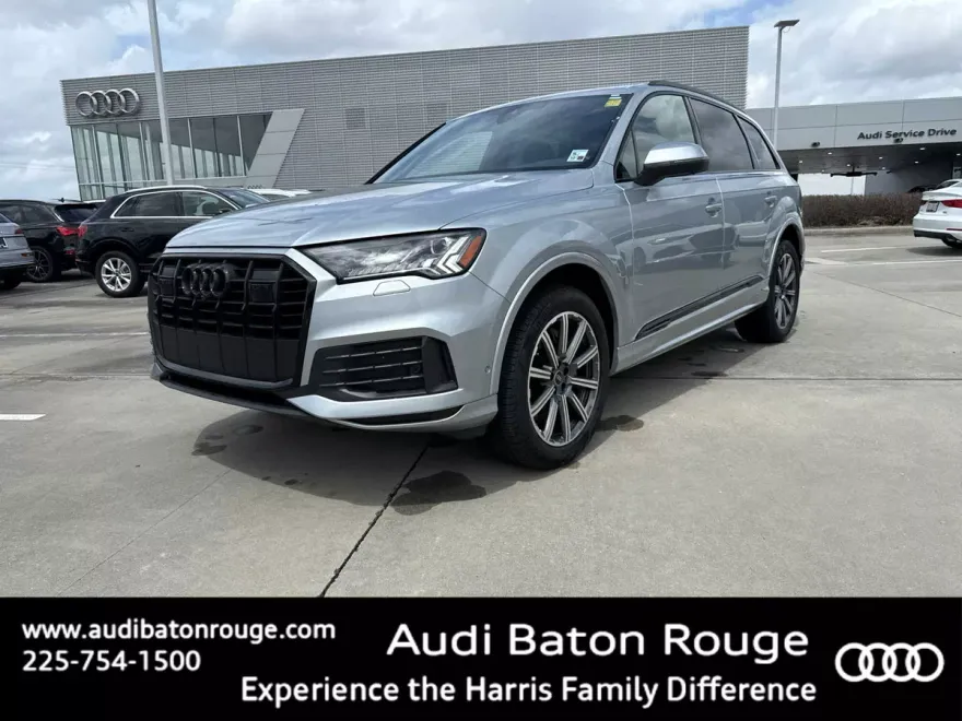 2024 Audi Q7 45 Premium Plus photo 1