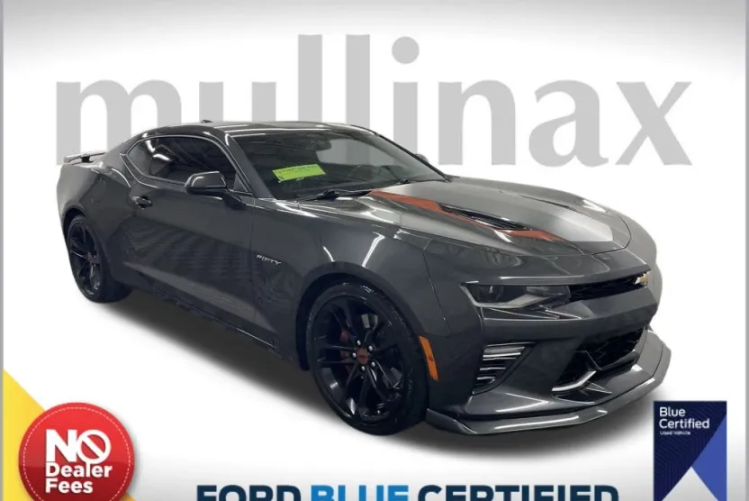 2017 Chevrolet Camaro SS photo 1