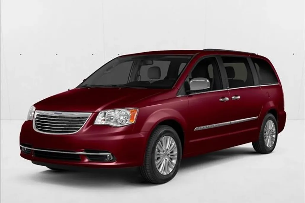 2015 Chrysler Town & Country Limited photo 1