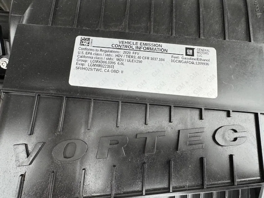 2020 Chevrolet Express 2500 Cargo Van photo 1